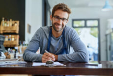 Tips to Successfully Managing Your New Store Tips to Successfully Managing Your New Store